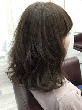 明るくできない髪に6トーンのアッシュグレー 栃木県足利市のヘアサロン Grace Hair Designing